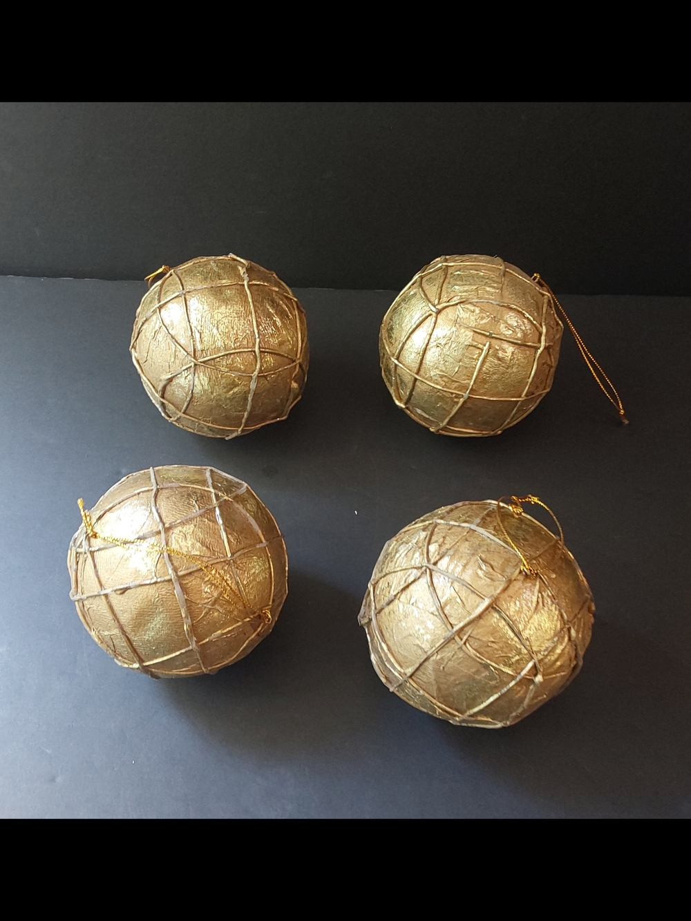 VTG Artisan Gold Textured Ornaments (4)